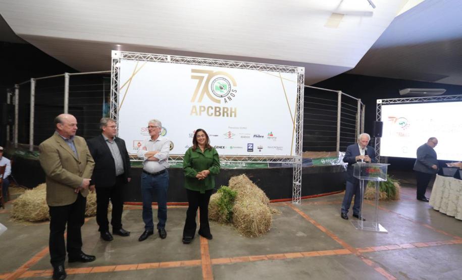 Em encontro da APCBRH, Piana defende busca por investimentos nos subprodutos do leite