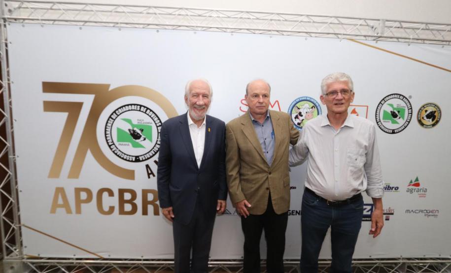 Em encontro da APCBRH, Piana defende busca por investimentos nos subprodutos do leite