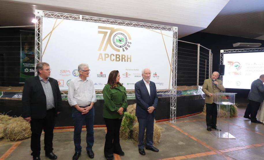 Em encontro da APCBRH, Piana defende busca por investimentos nos subprodutos do leite