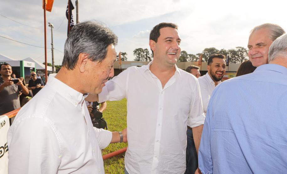 Governador destaca a força do agro paranaense na abertura da Expoingá