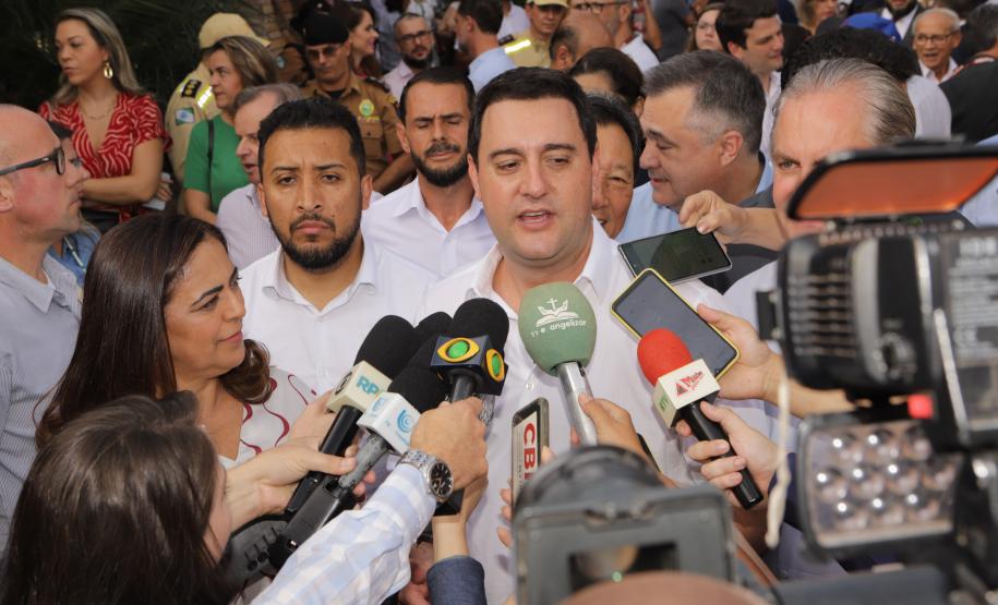 Governador destaca a força do agro paranaense na abertura da Expoingá