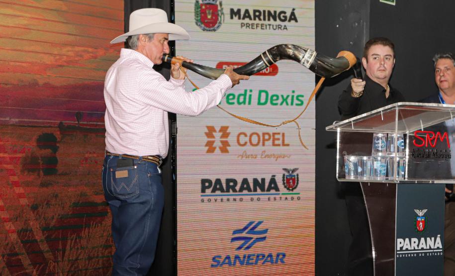 Governador destaca a força do agro paranaense na abertura da Expoingá