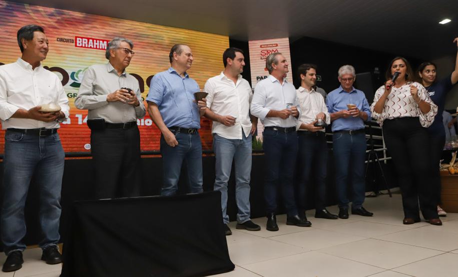 Governador destaca a força do agro paranaense na abertura da Expoingá