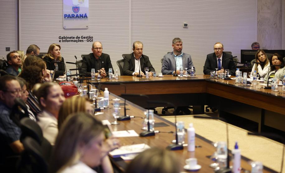 Encontro discute novidades do próximo programa de residência em inovação do Paraná