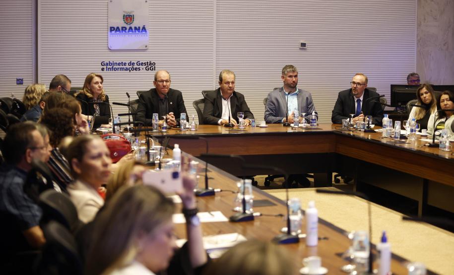 Encontro discute novidades do próximo programa de residência em inovação do Paraná