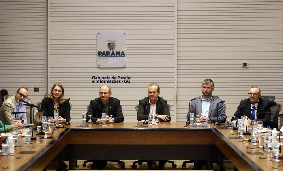 Encontro discute novidades do próximo programa de residência em inovação do Paraná