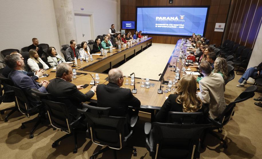 Encontro discute novidades do próximo programa de residência em inovação do Paraná