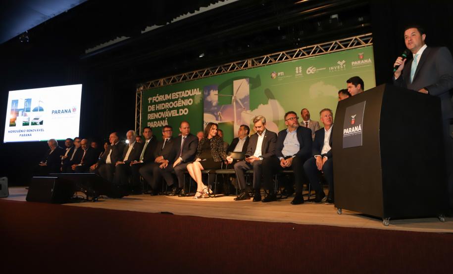 Paraná organiza cadeia para liderar produção de hidrogênio renovável no Brasil