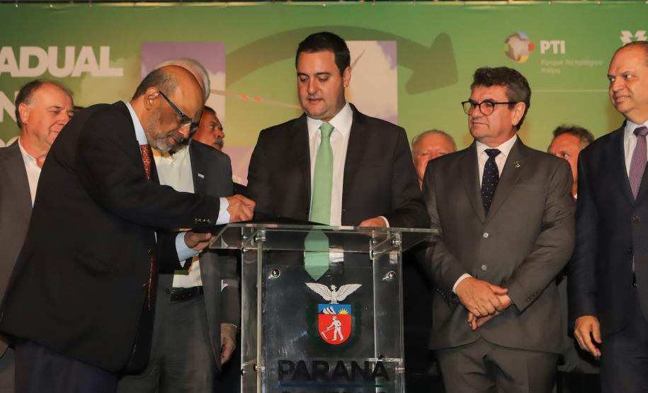 Paraná organiza cadeia para liderar produção de hidrogênio renovável no Brasil
