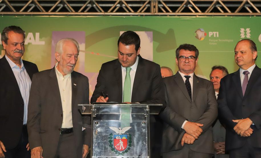 Paraná organiza cadeia para liderar produção de hidrogênio renovável no Brasil