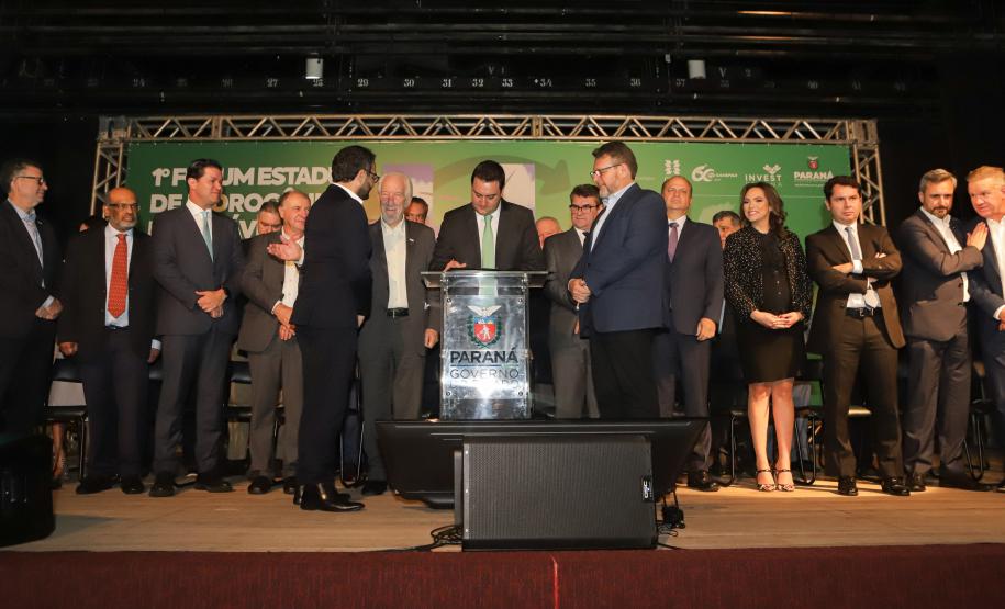 Paraná organiza cadeia para liderar produção de hidrogênio renovável no Brasil