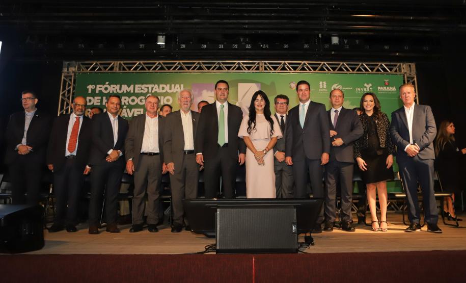 Paraná organiza cadeia para liderar produção de hidrogênio renovável no Brasil