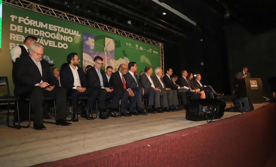 Paraná organiza cadeia para liderar produção de hidrogênio renovável no Brasil