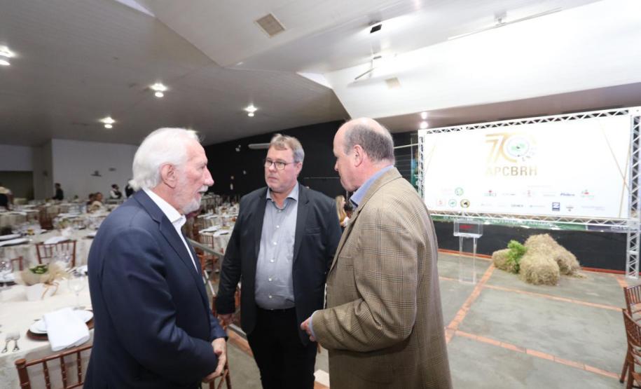 Em encontro da APCBRH, Piana defende busca por investimentos nos subprodutos do leite