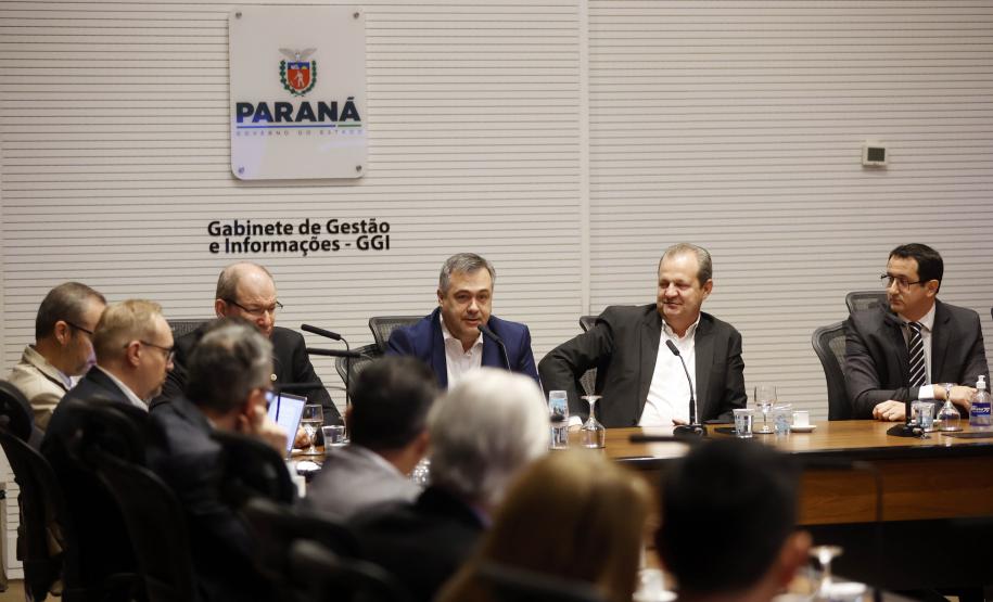 Encontro discute novidades do próximo programa de residência em inovação do Paraná