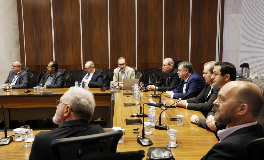 Encontro discute novidades do próximo programa de residência em inovação do Paraná