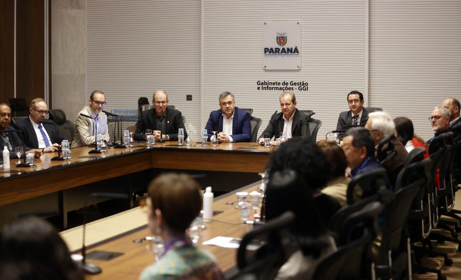 Encontro discute novidades do próximo programa de residência em inovação do Paraná