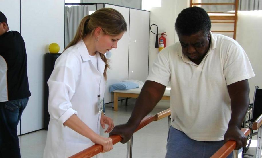 Com aporte de R$ 10,2 milhões, Estado aprova 100 projetos para programa de extensão