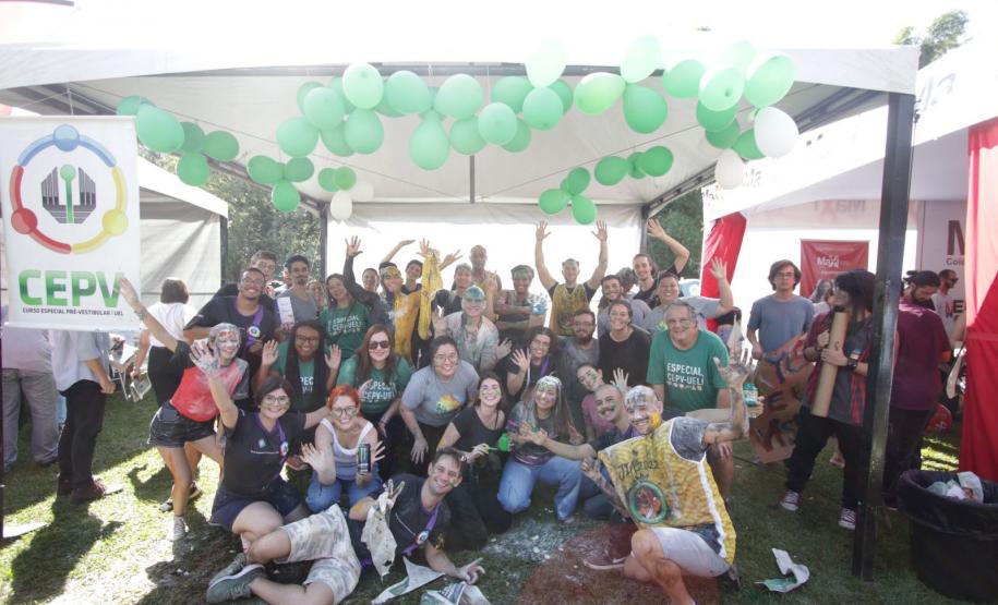 Vestibafest marca divulgação da primeira chamada dos aprovados no Vestibular 2023 da UEL