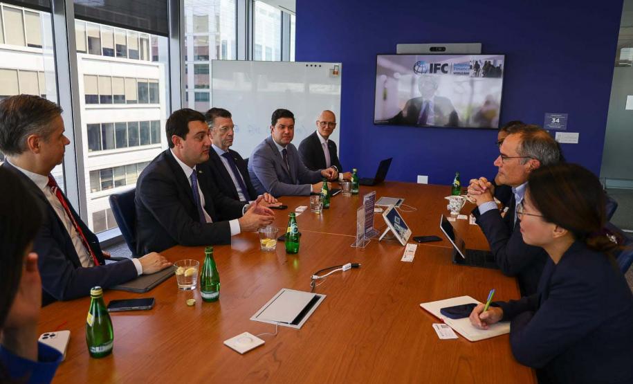Governador se reúne com representantes do Banco Mundial e prospecta novas parcerias