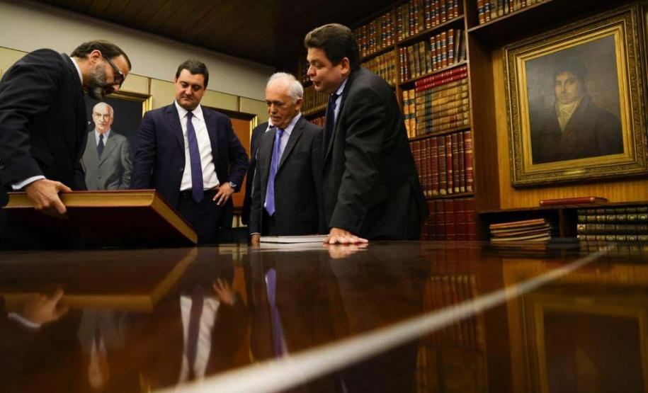 Governador apresenta a empresários de Portugal novos potenciais do Paraná