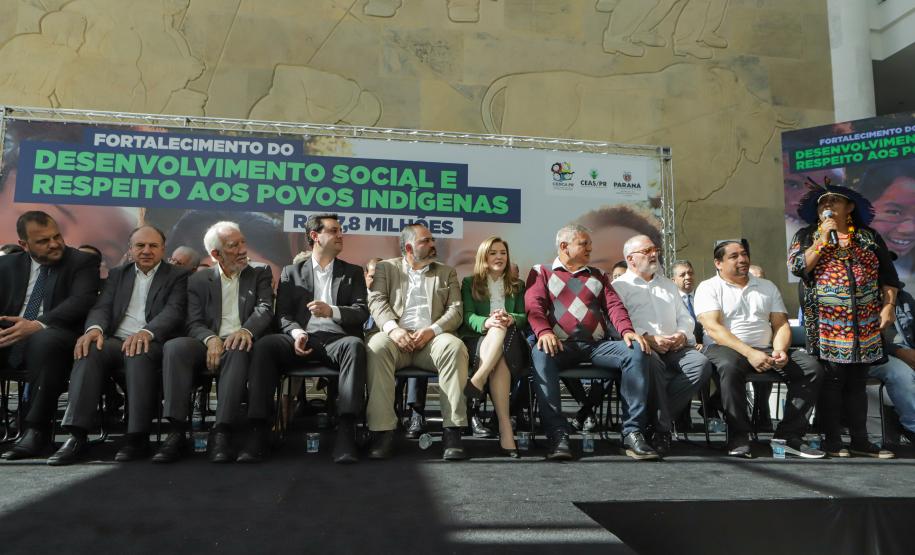 Governador anuncia Conferência Estadual dos Povos Indígenas e R$ 7 milhões para proteção social