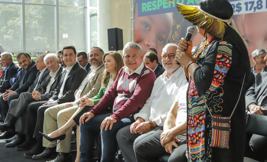 Governador anuncia Conferência Estadual dos Povos Indígenas e R$ 7 milhões para proteção social