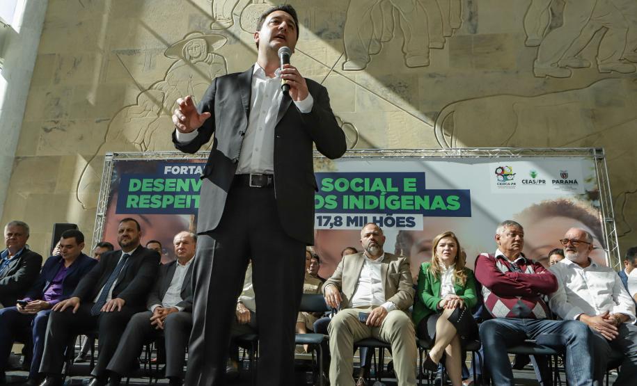 Governador anuncia Conferência Estadual dos Povos Indígenas e R$ 7 milhões para proteção social