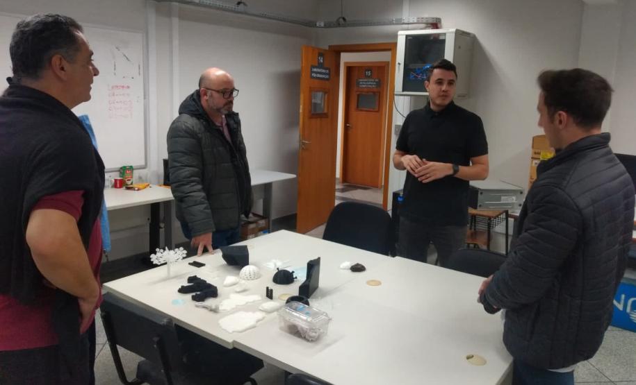 Secretaria da Inovação planeja parceria com UEPG para digitalização de peças de museu