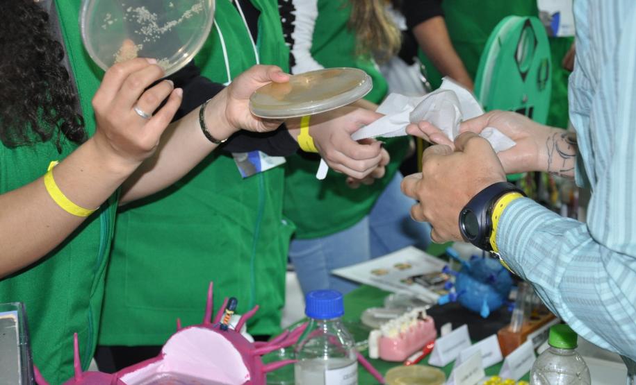 Estado apresenta suas ações de fomento científico e tecnológico focadas na pesquisa