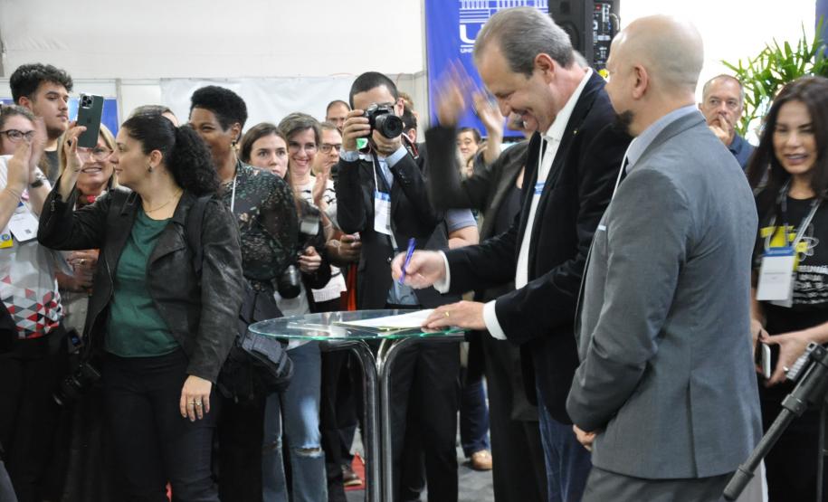 Estado lança Paraná faz Ciência 2023, evento dedicado à pesquisa e inovação