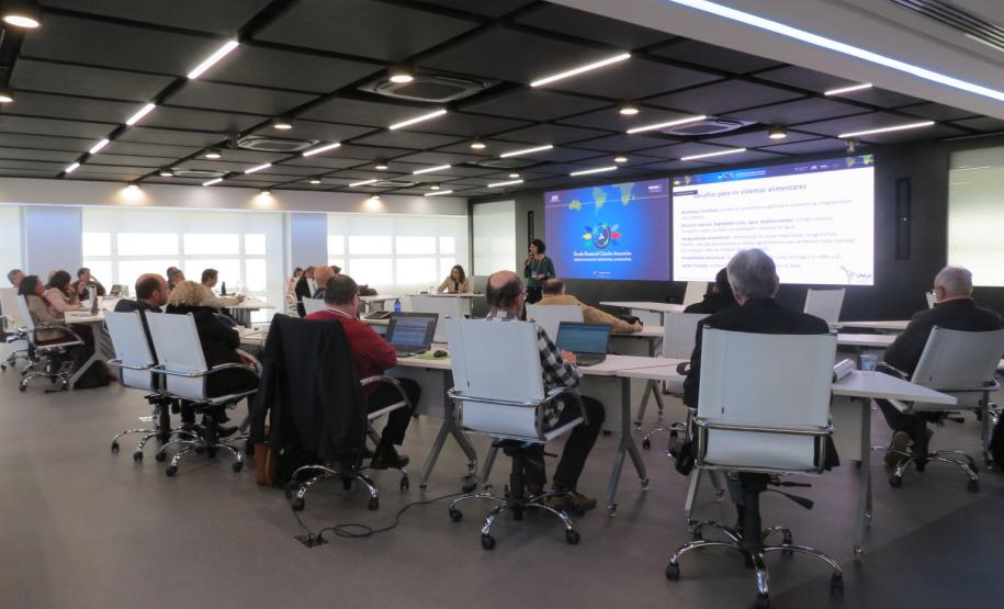 Paraná articula parceria global de pesquisa com foco em desenvolvimento e sustentabilidade