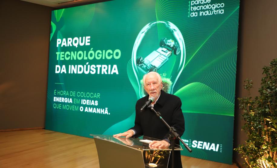 Piana ressalta importância da indústria no lançamento do Parque Tecnológico do setor