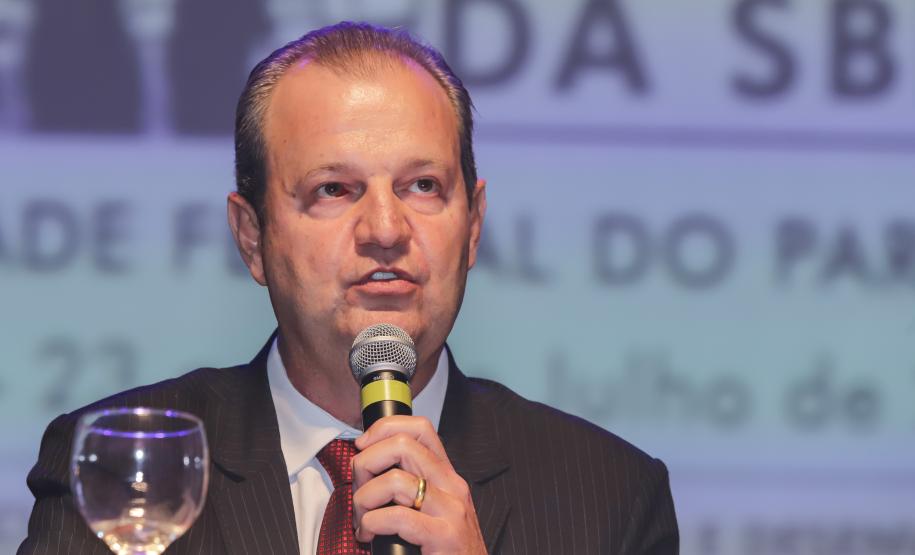 Paraná reafirma compromisso com o ensino superior no maior congresso nacional da ciência