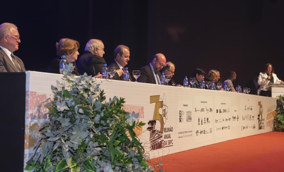 Paraná reafirma compromisso com o ensino superior no maior congresso nacional da ciência