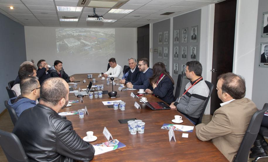 Tecpar recebe incentivos fiscais para projeto de P&D de vacina antirrábica veterinária