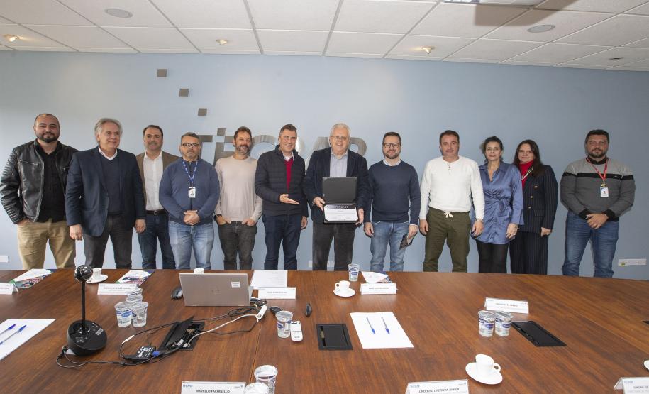 Tecpar recebe incentivos fiscais para projeto de P&D de vacina antirrábica veterinária