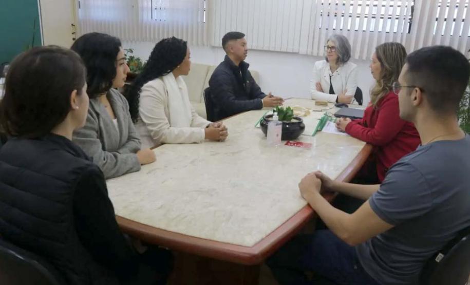 22 estudantes das universidades estaduais vão participar do Parlamento Universitário