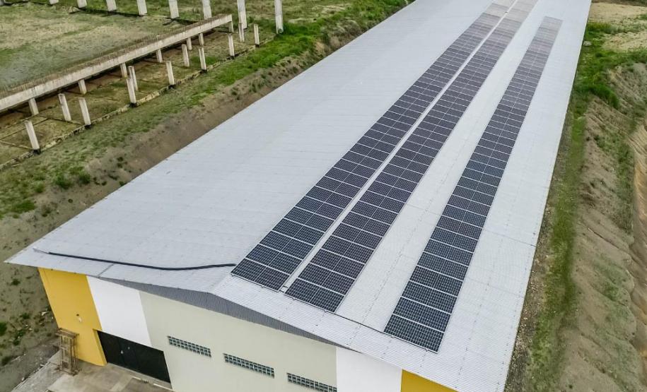 Universidades estaduais produzem energia a partir de captação solar