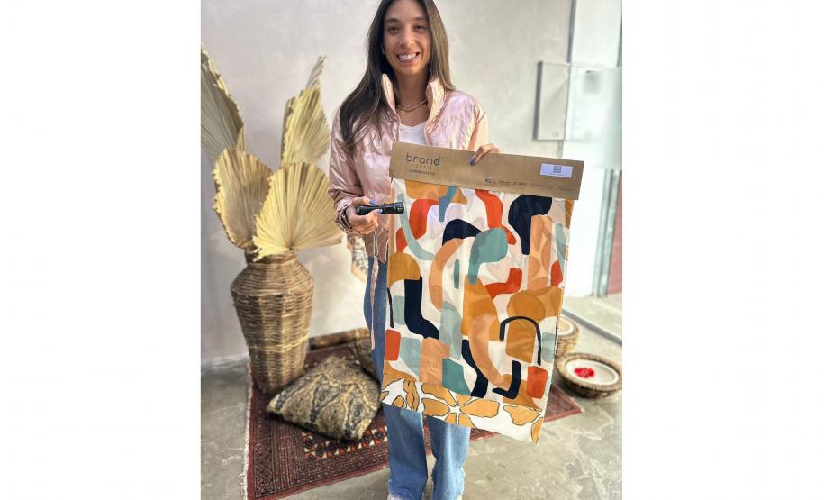 Com apoio do Estado, empresa cria tecnologia que rastreia trajetória das roupas