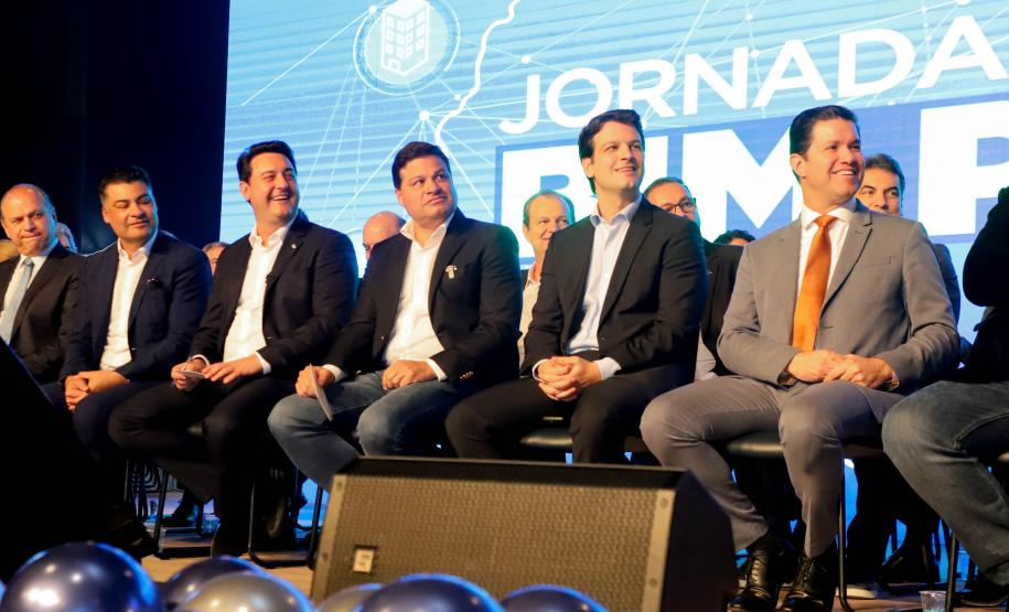 Governador lança programa para capacitar municípios com metodologia que agiliza obras