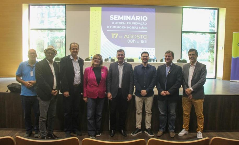 Governo reúne lideranças para debater o desenvolvimento da região do Litoral do Paraná