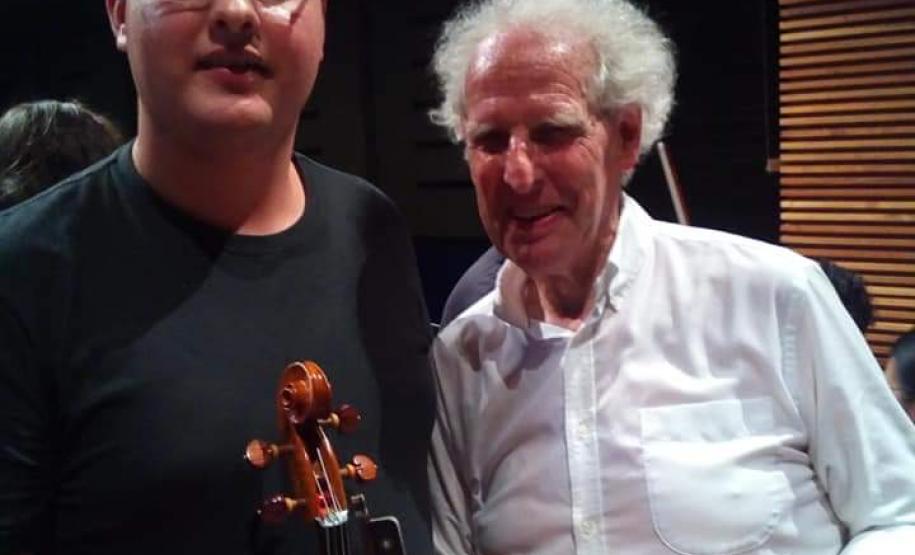 Paranaense egresso da Unespar é selecionado para pós-graduação em música dos EUA