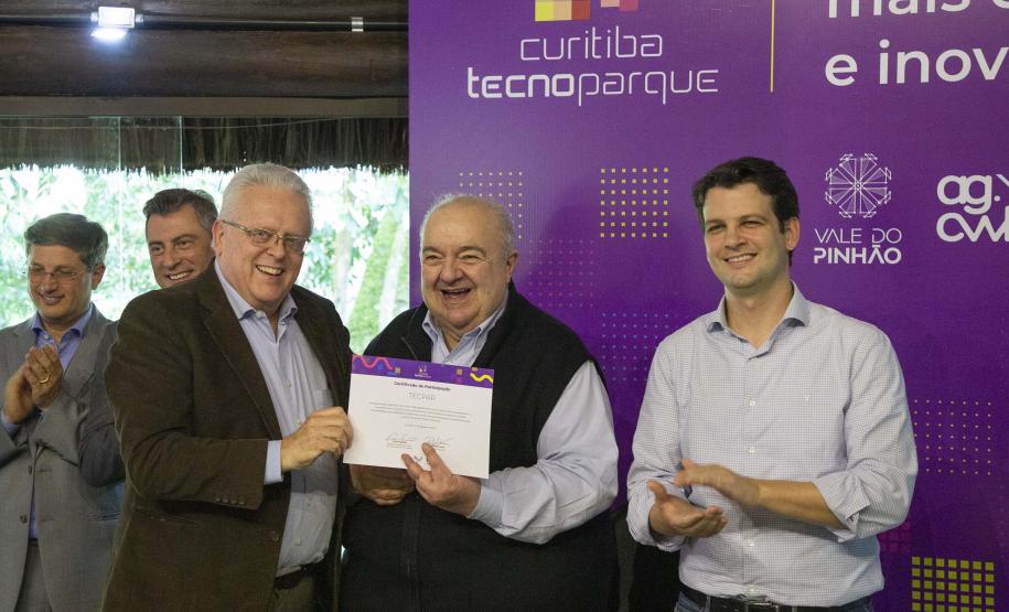Prefeitura de Curitiba formaliza ingresso do Tecpar em programa de incentivo fiscal para P&D