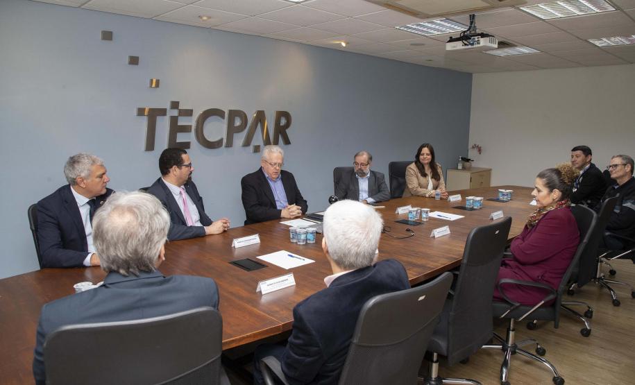 Tecpar e Conselho de Administração do Paraná firmam parceria estratégica