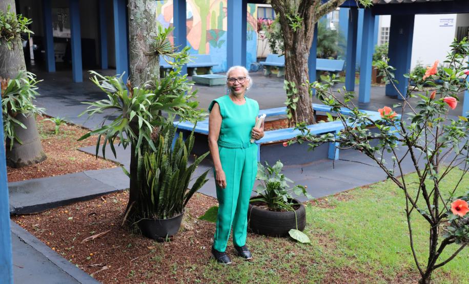 Caloura de 70 anos da Unespar incentiva todas as gerações a se inscreverem no vestibular