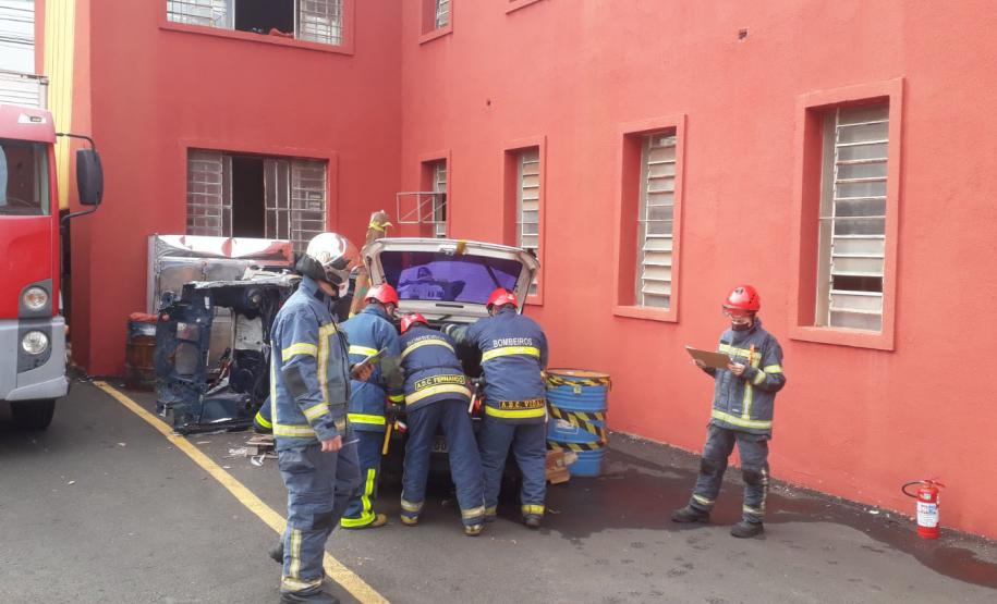 Treinamento de socorristas desenvolvido pela UEM será usado pelo Corpo de Bombeiros