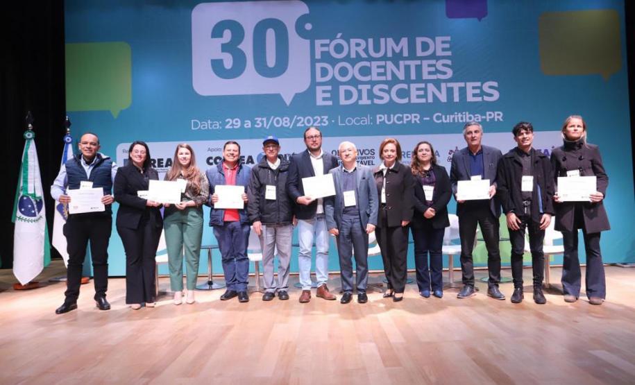 Universidades estaduais conquistam prêmio do Crea-PR com projetos de extensão