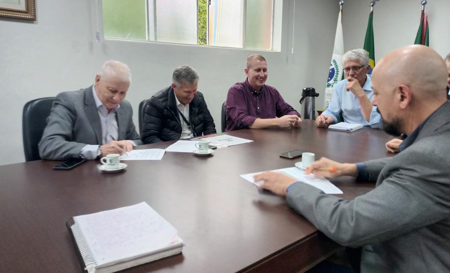 Ceasa e Agência Araucária se unem para pesquisas em segurança alimentar