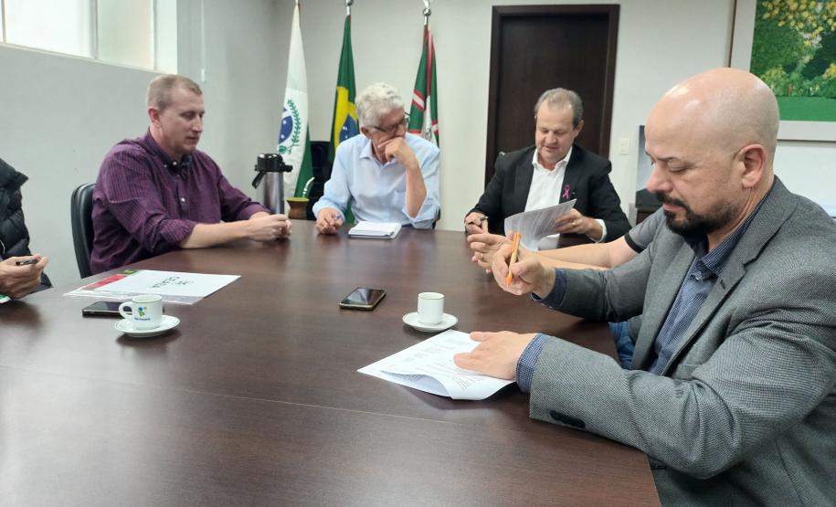 Ceasa e Agência Araucária se unem para pesquisas em segurança alimentar